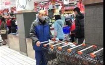 抗击疫情，我们在行动